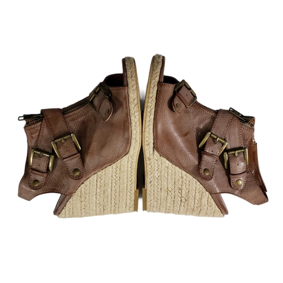 Miss Me Suki Buckle Zip Open Toe Espadrille Wedges - Picture 3 of 14